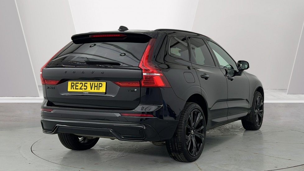 Used Volvo XC60 2025 for sale - 78133599: Photo 2