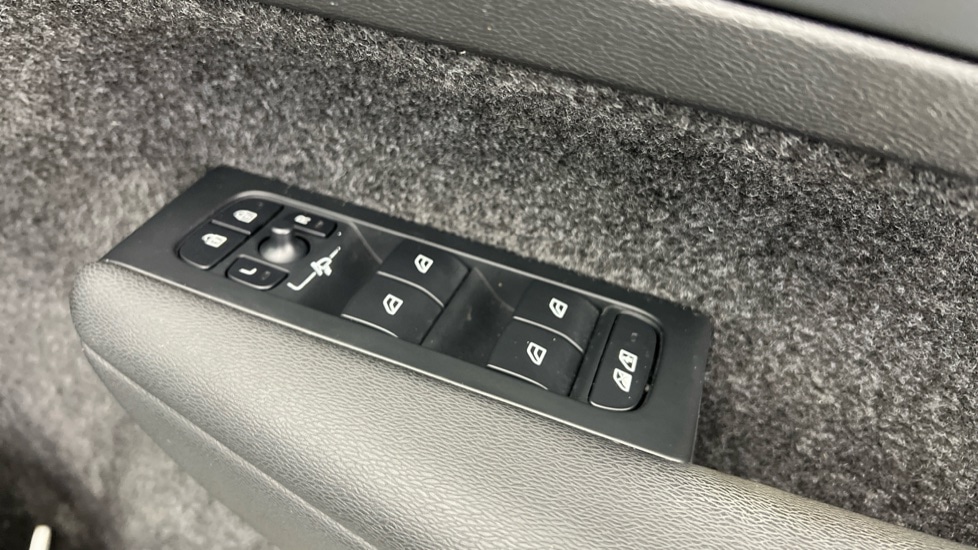 Used Volvo XC40 2022 for sale - 77588455: Photo 24