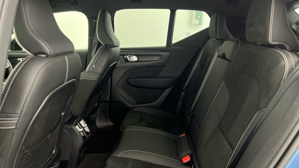 Used Volvo XC40 2022 for sale - 77588455: Photo 32