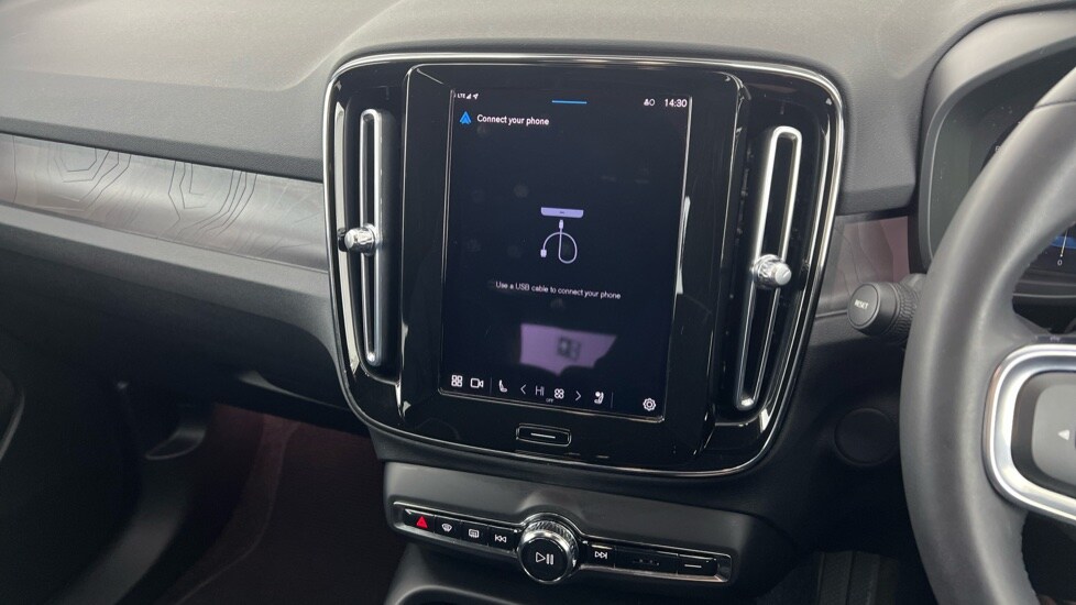 Used Volvo XC40 2022 for sale - 77588455: Photo 44