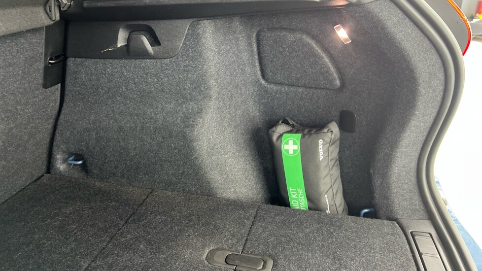 Used Volvo XC40 2022 for sale - 77588455: Photo 58