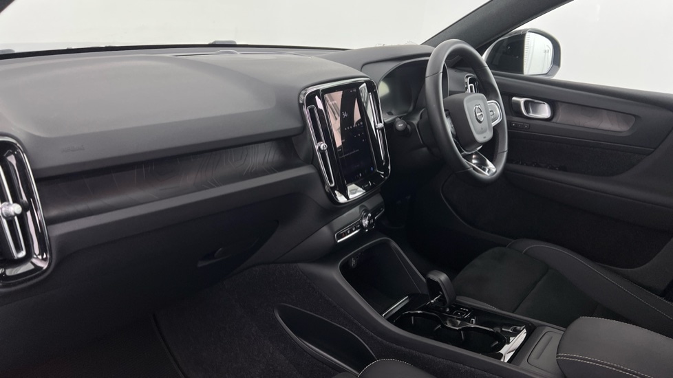 Used Volvo XC40 2022 for sale - 77588455: Photo 61