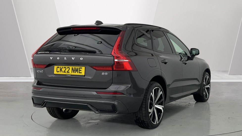 Used Volvo XC60 2022 for sale - 76096073: Photo 2