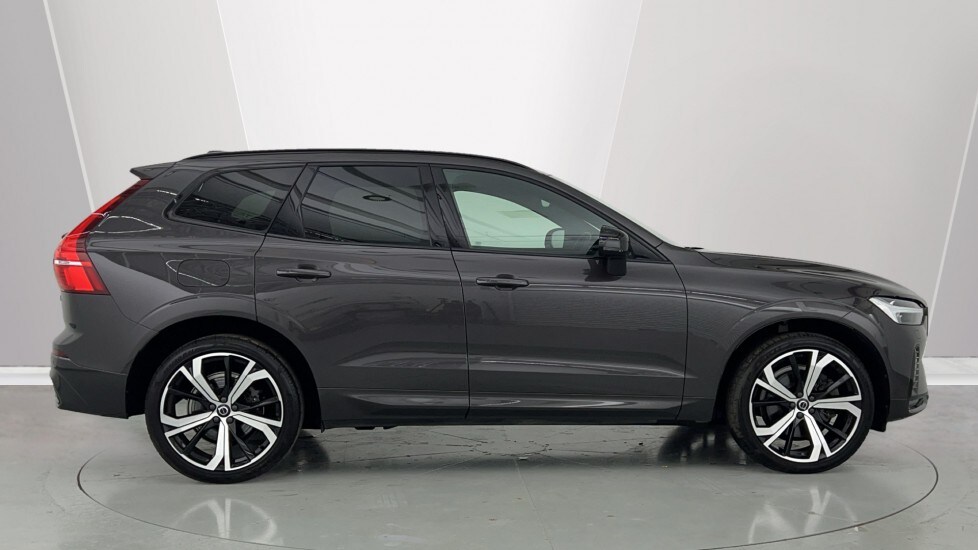 Used Volvo XC60 2022 for sale - 76096073: Photo 3