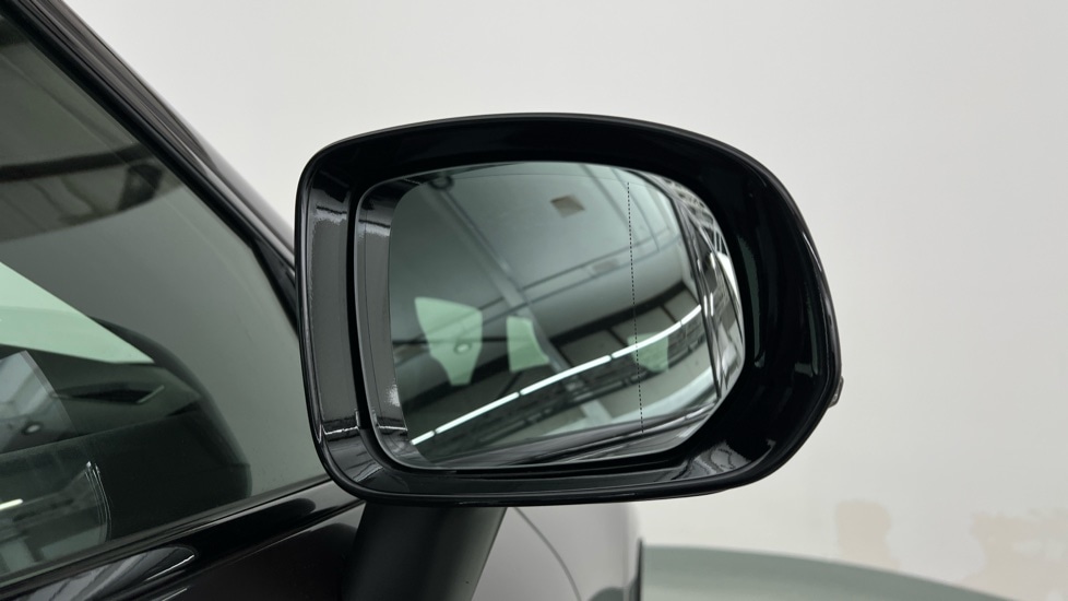 Used Volvo XC60 2022 for sale - 76096073: Photo 32