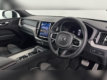 Used Volvo XC60 2022 for sale - 76096073: Photo 4