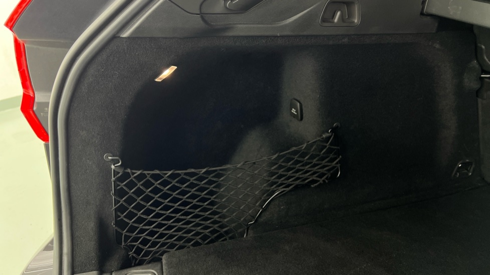 Used Volvo XC60 2022 for sale - 76096073: Photo 55