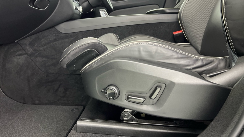 Used Volvo XC60 2022 for sale - 76096073: Photo 61