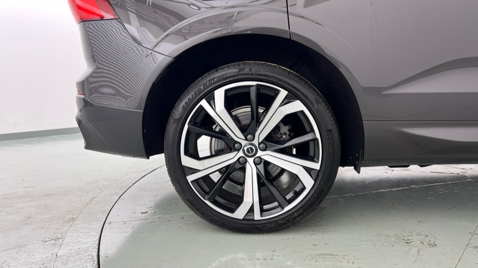 Used Volvo XC60 2022 for sale - 76096073: Photo 9