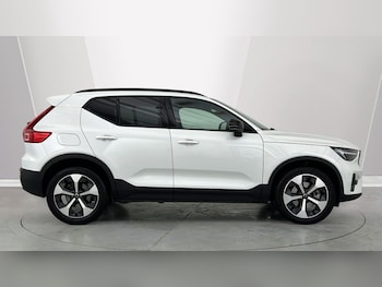 Used Volvo XC40 2025 for sale - 78743111: Photo