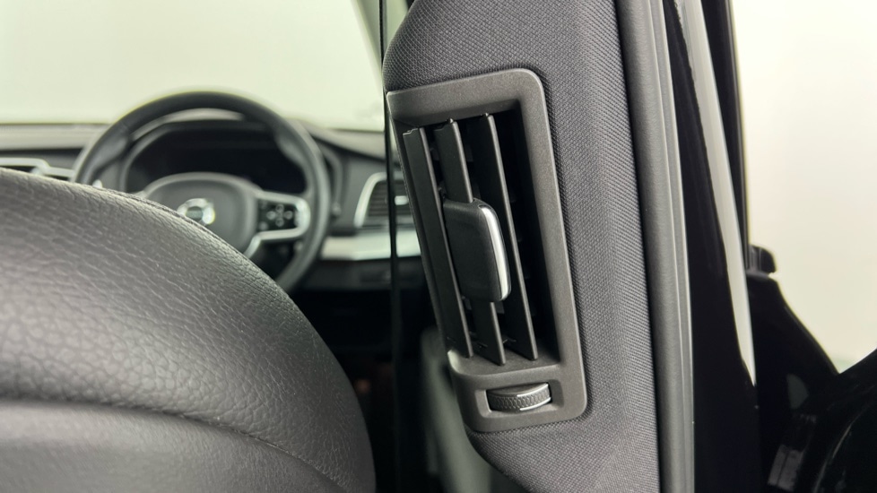 Used Volvo XC90 2022 for sale - 76888845: Photo 39