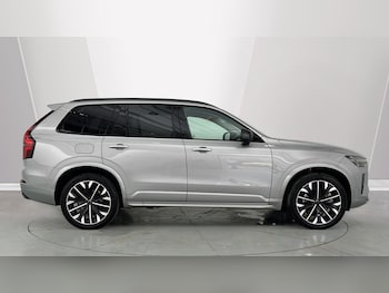 Used Volvo XC90 2025 for sale - 78472572: Photo