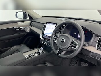 Used Volvo XC90 2025 for sale - 78472572: Photo