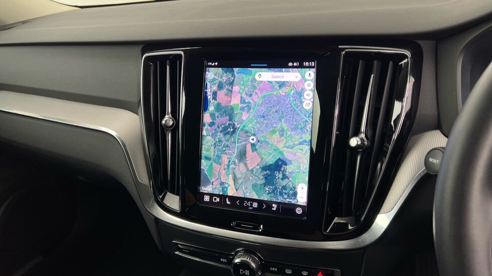 Used Volvo V60 2025 for sale - 75874277: Photo 18