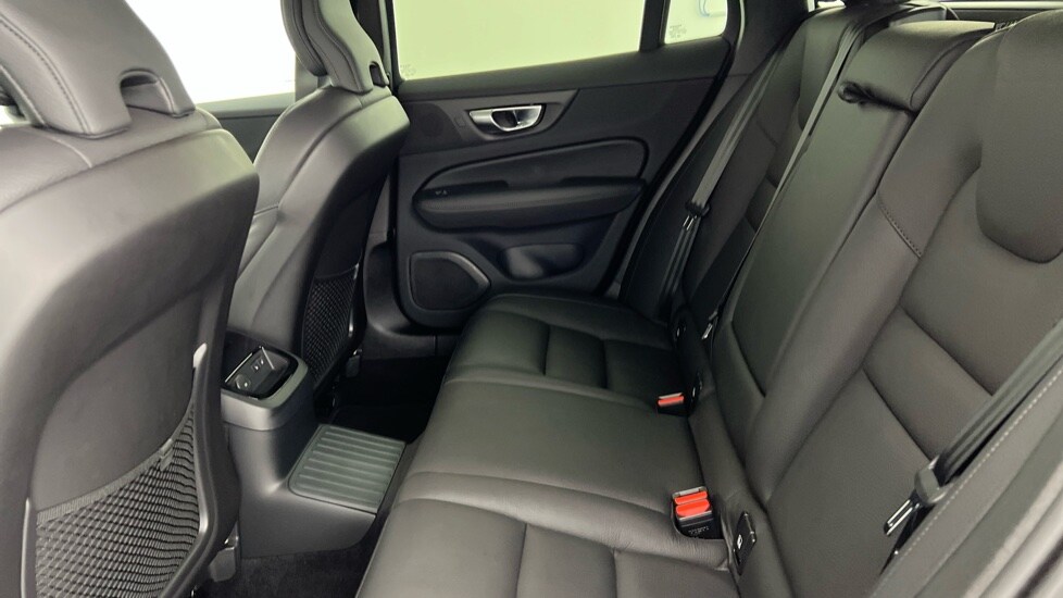 Used Volvo V60 2025 for sale - 75874277: Photo 33