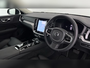 Used Volvo V60 2025 for sale - 75874277: Photo
