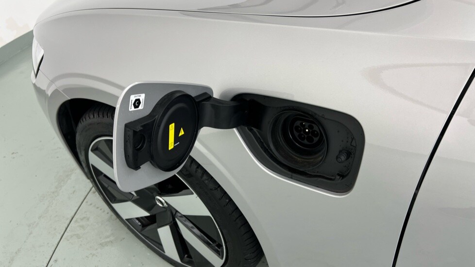 Used Volvo V60 2025 for sale - 75874277: Photo 59