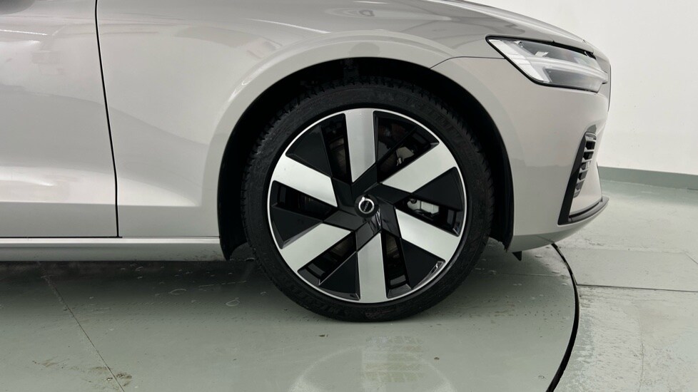 Used Volvo V60 2025 for sale - 75874277: Photo 63