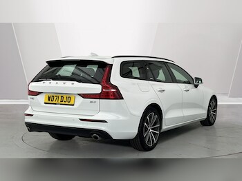 Used Volvo V60 2022 for sale - 78773655: Photo