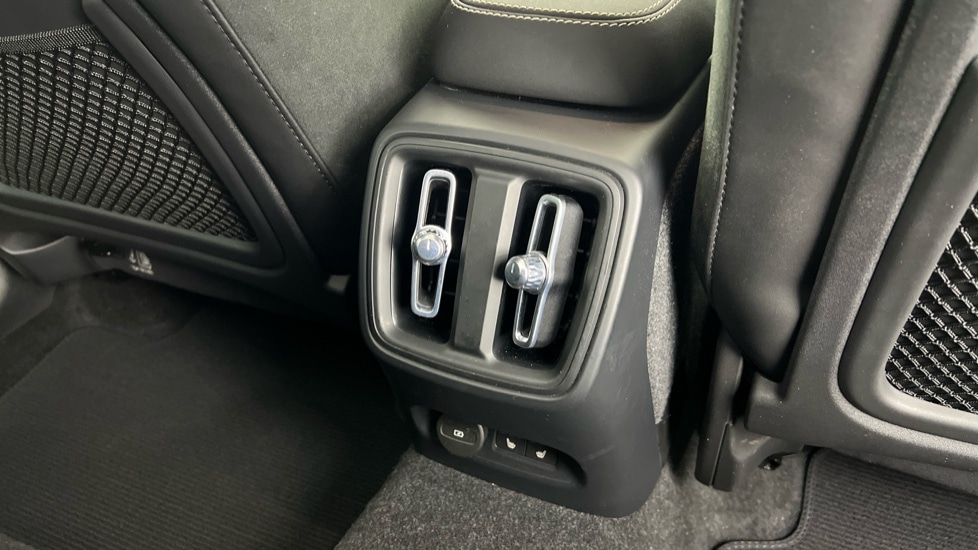 Used Volvo C40 2023 for sale - 77413784: Photo 38