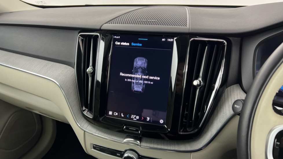 Used Volvo XC60 2025 for sale - 77560596: Photo 15