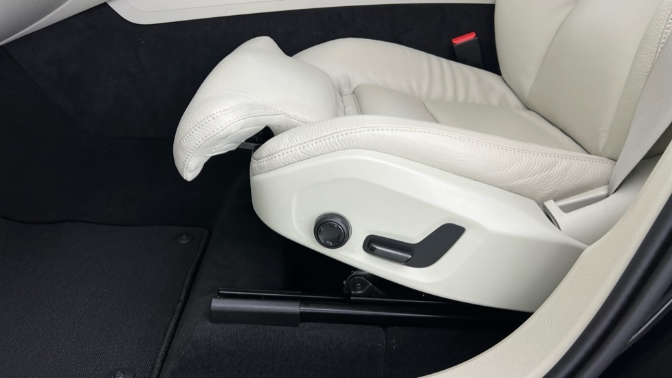 Used Volvo XC60 2025 for sale - 77560596: Photo 61