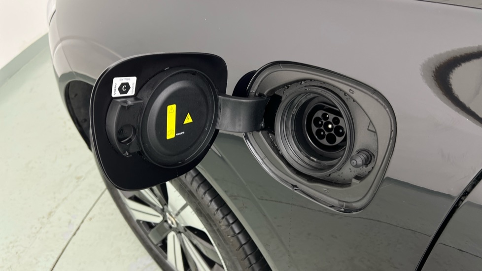 Used Volvo XC60 2025 for sale - 77560596: Photo 64