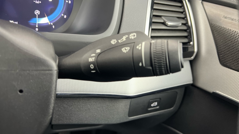 Used Volvo XC90 2023 for sale - 77982979: Photo 23