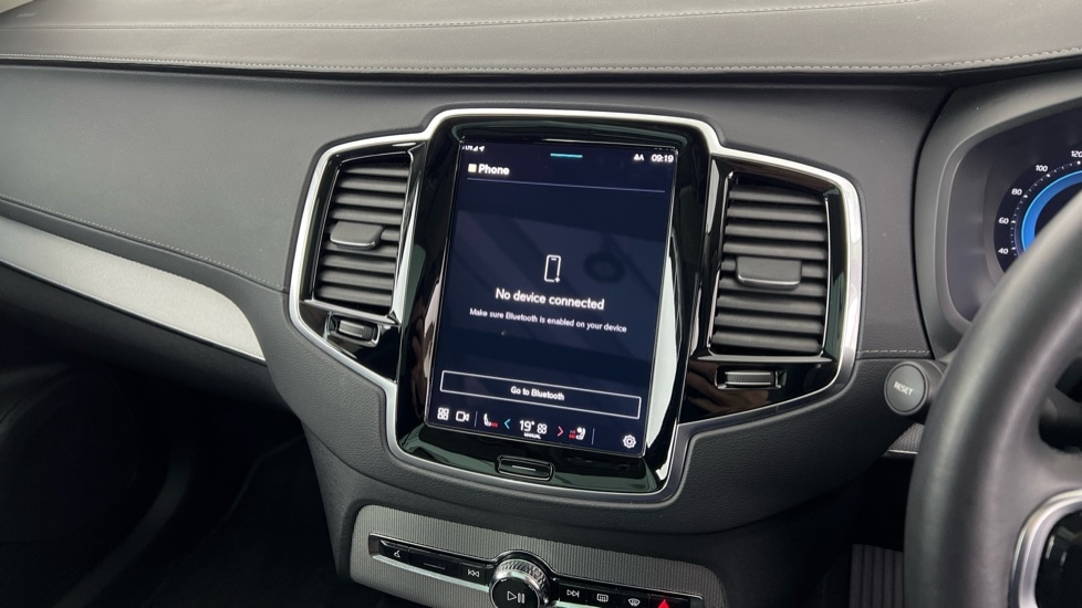 Used Volvo XC90 2023 for sale - 77982979: Photo 45