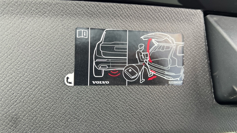 Used Volvo XC90 2023 for sale - 77982979: Photo 63