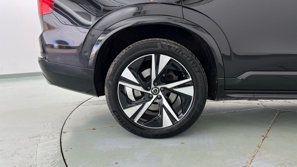 Used Volvo XC90 2023 for sale - 77982979: Photo 9