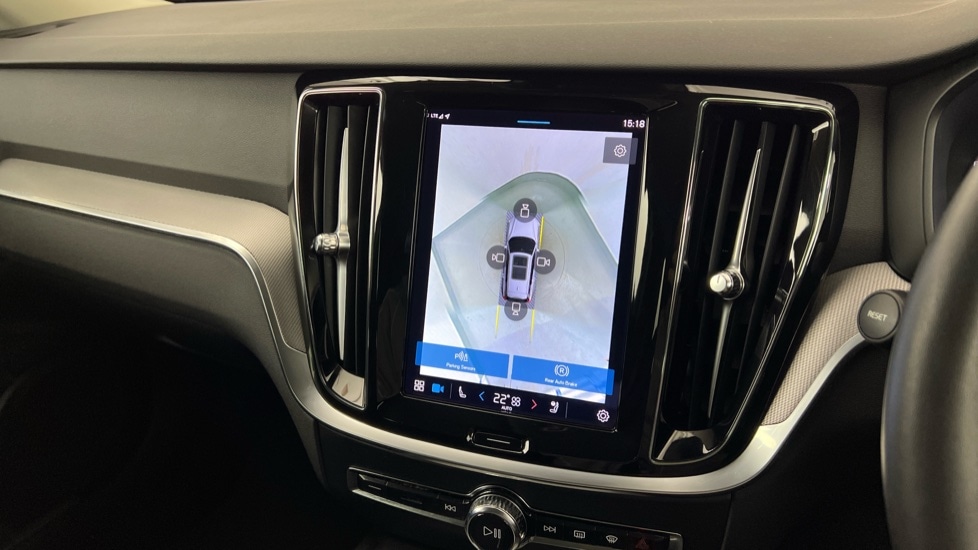 Used Volvo V60 2023 for sale - 76556837: Photo 19