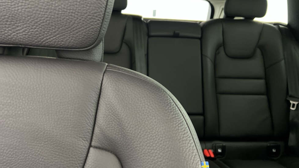 Used Volvo V60 2023 for sale - 76556837: Photo 37