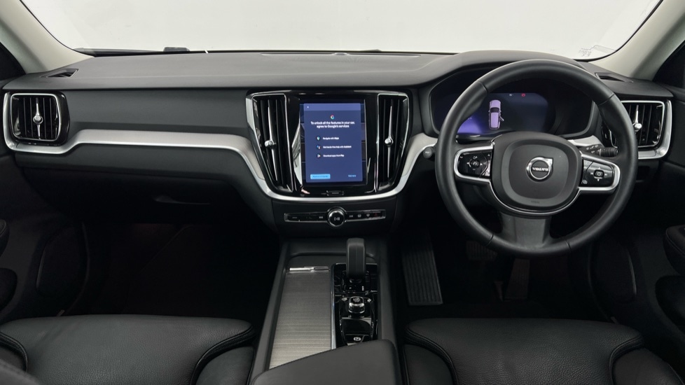 Used Volvo V60 2023 for sale - 76556837: Photo 5