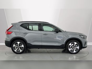 Used Volvo XC40 2026 for sale - 79101806: Photo