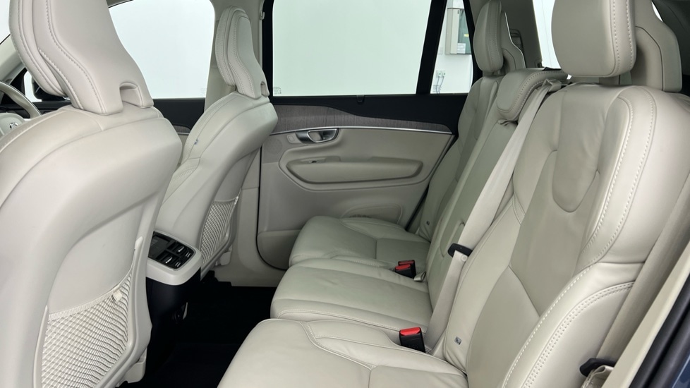 Used Volvo XC90 2023 for sale - 76861688: Photo 33