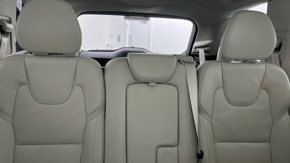 Used Volvo XC90 2023 for sale - 76861688: Photo 36
