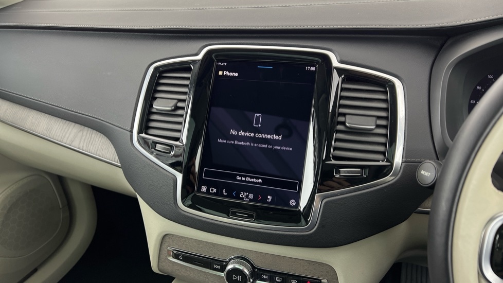 Used Volvo XC90 2023 for sale - 76861688: Photo 44