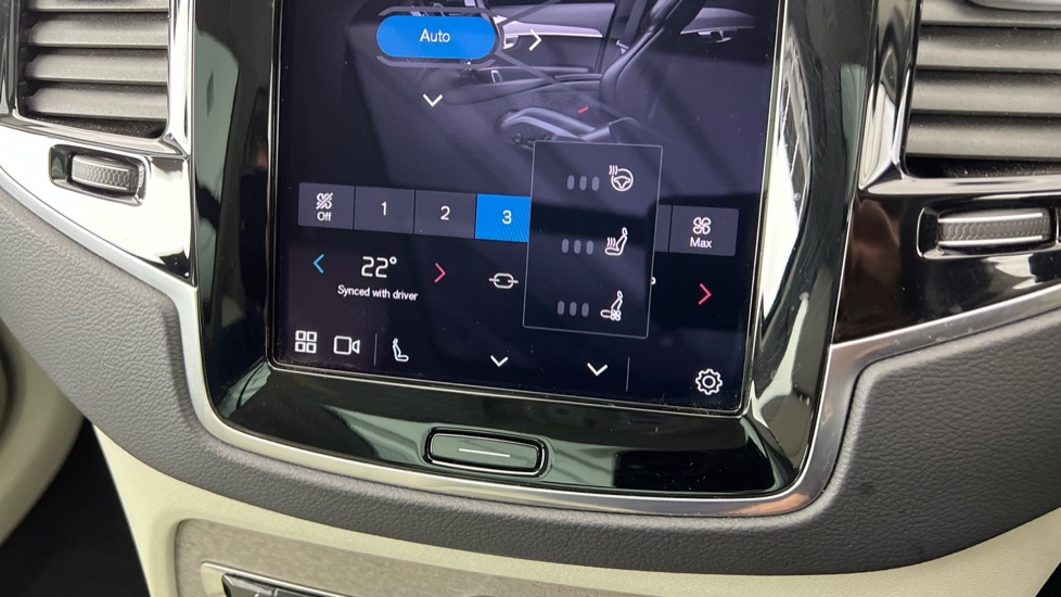 Used Volvo XC90 2023 for sale - 76861688: Photo 49