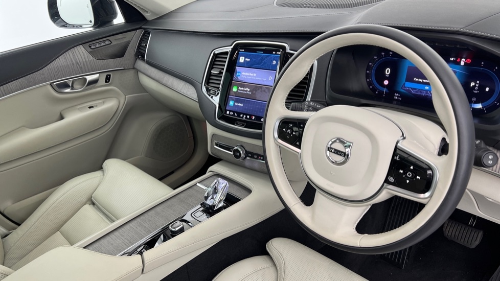 Used Volvo XC90 2023 for sale - 76861688: Photo 5