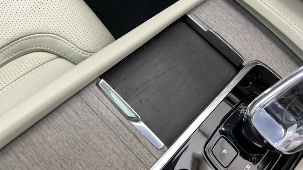 Used Volvo XC90 2023 for sale - 76861688: Photo 51