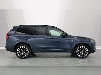 Used Volvo XC90 2025 for sale - 79465402: Photo