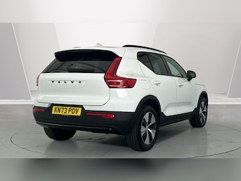 Used Volvo XC40 2023 for sale - 79442117: Photo