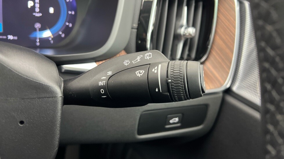 Used Volvo XC60 2023 for sale - 76168788: Photo 23