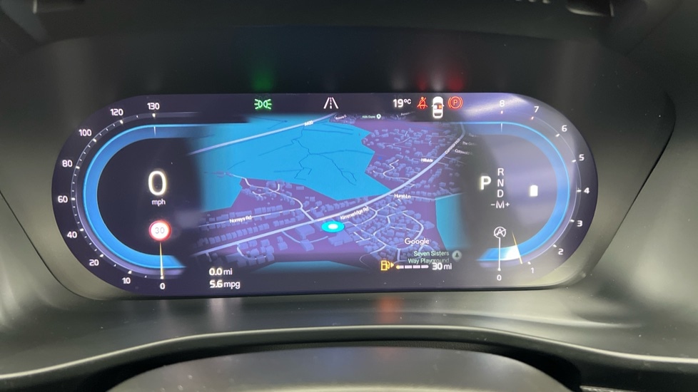 Used Volvo XC40 2023 for sale - 76540066: Photo 11