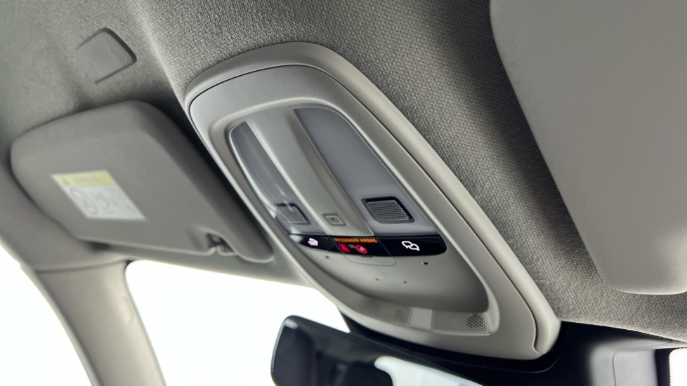 Used Volvo XC40 2023 for sale - 76540066: Photo 28