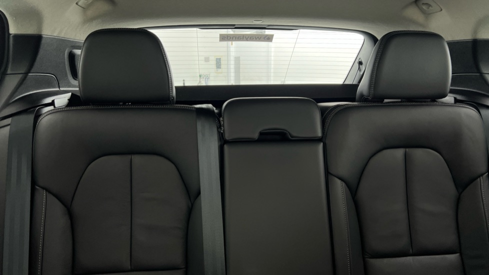 Used Volvo XC40 2023 for sale - 76540066: Photo 36