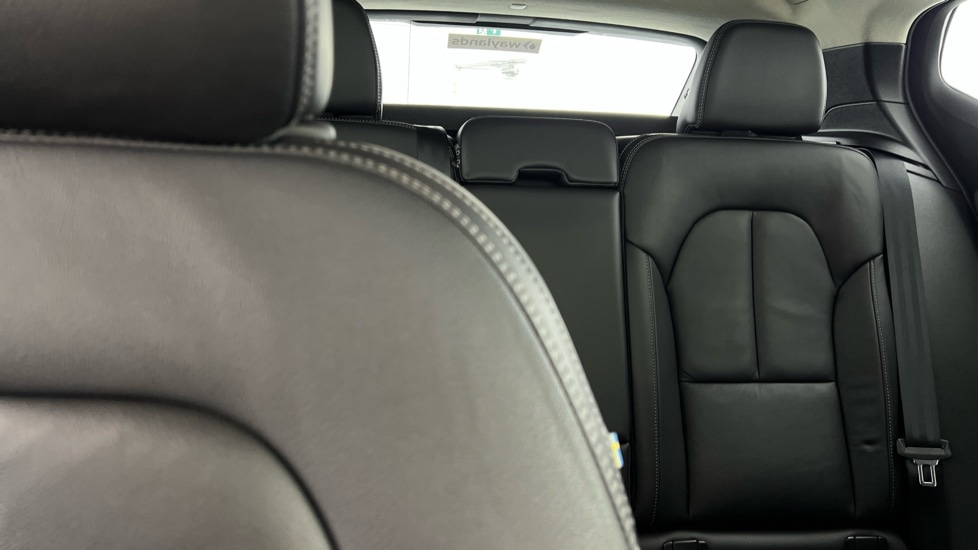 Used Volvo XC40 2023 for sale - 76540066: Photo 37