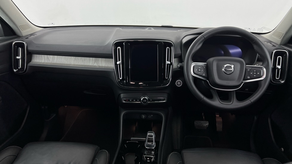 Used Volvo XC40 2023 for sale - 76540066: Photo 5