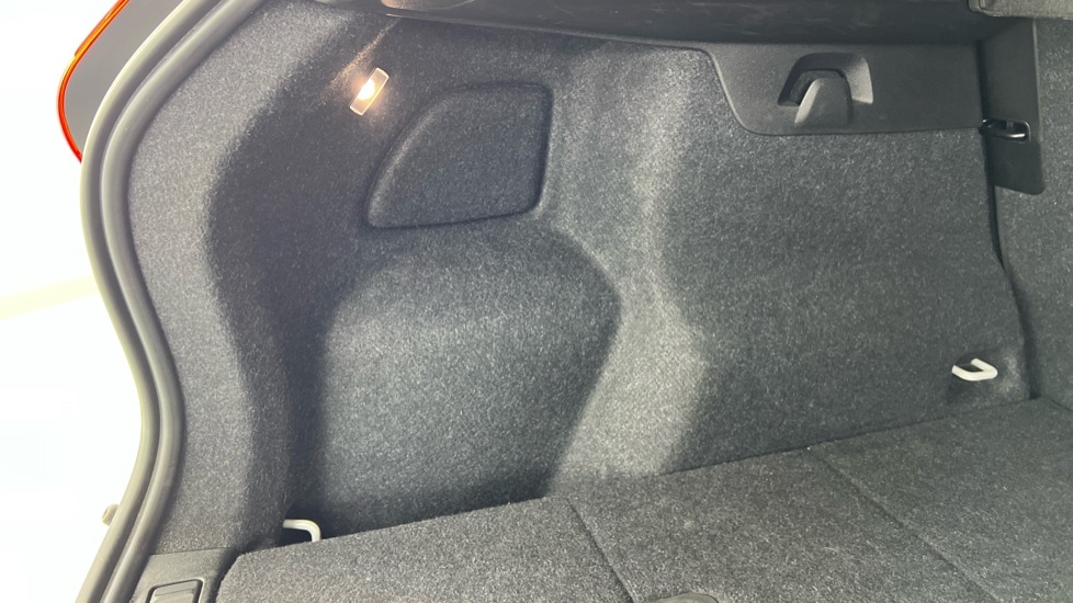 Used Volvo XC40 2023 for sale - 76540066: Photo 57